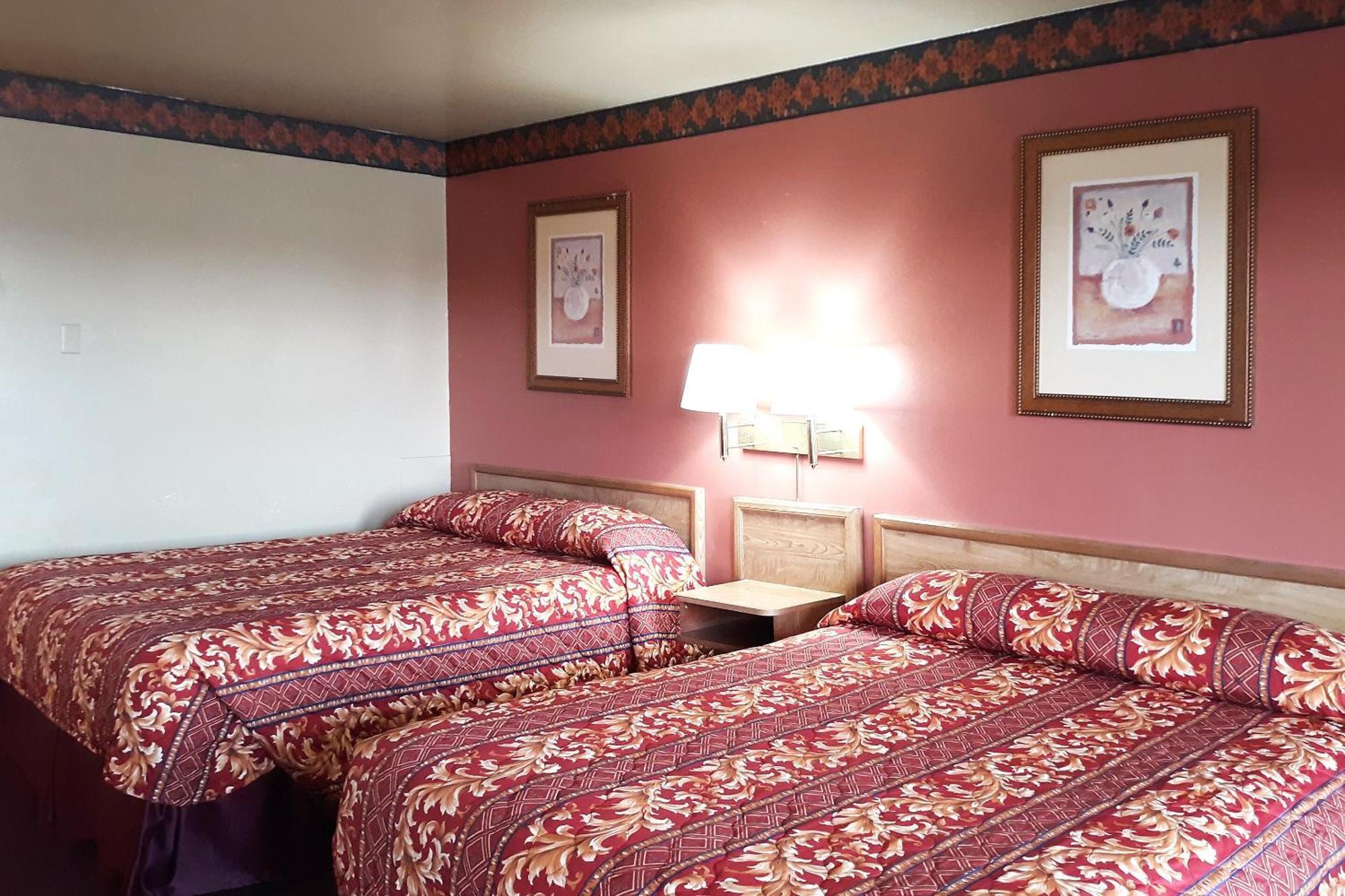 Oyo Hotel Kings At Clovis Exterior foto